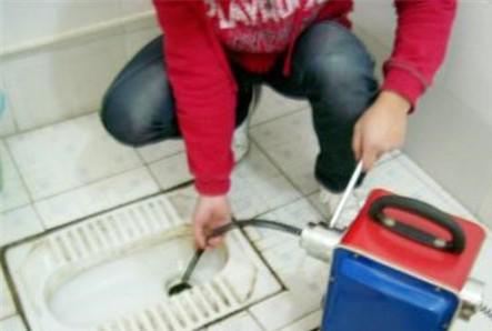 管道疏通为什么要找专业公司?区别在这里